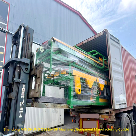 MINGHUNG plywood machine.jpg